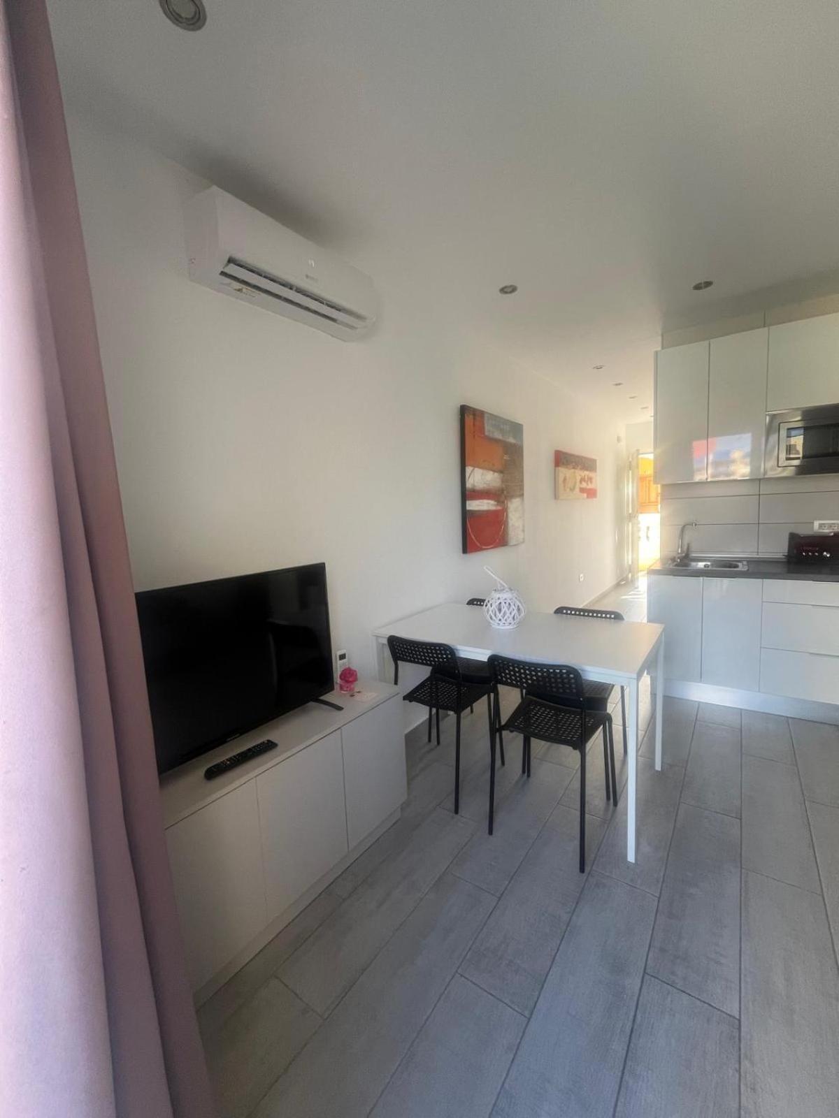 Precioso 1 & Air Conditioning - Mareverde Apartment *